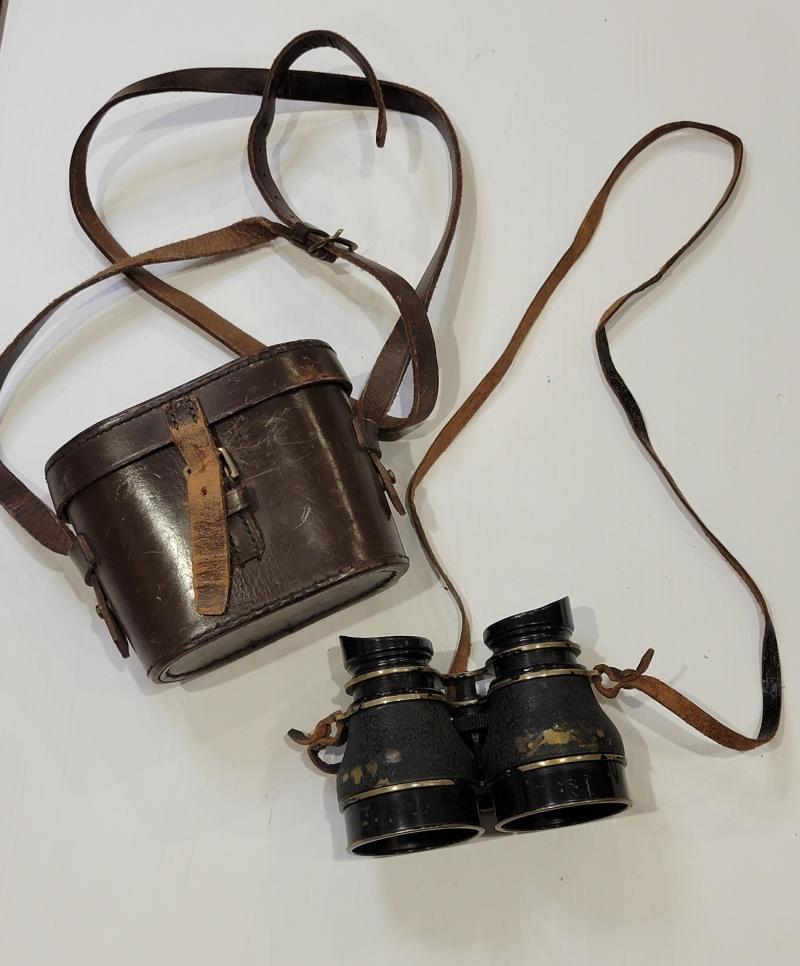 Night Use Binoculars used by the Air Force and Paratroops